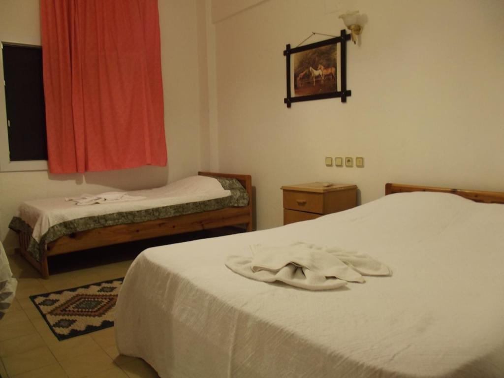 Holiday Hotel דליאן חדר תמונה