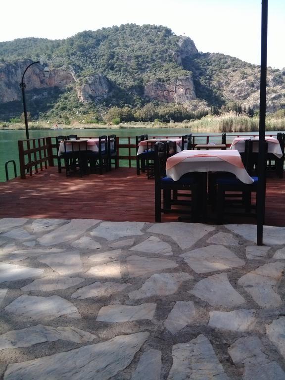 Holiday Hotel דליאן מראה חיצוני תמונה